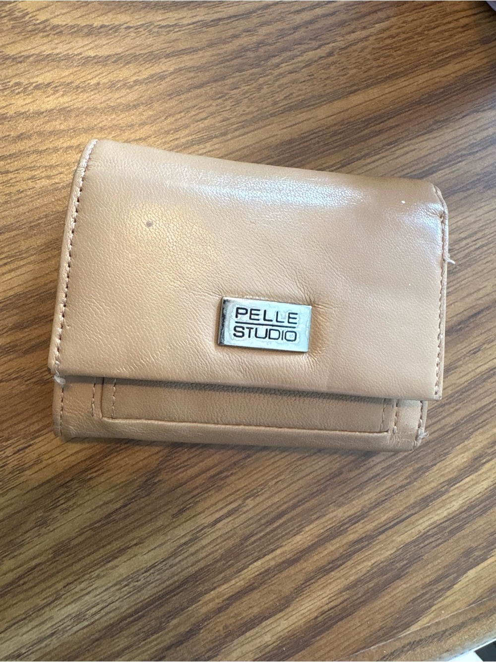 Pelle Studio Tan Faux Leather Wallet – Snap & Zip Compartments